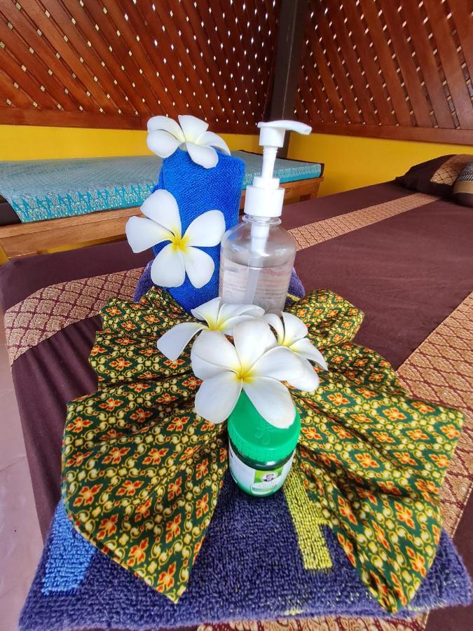 Bee Nat Garden Resort Bang Rak Beach  Exterior foto