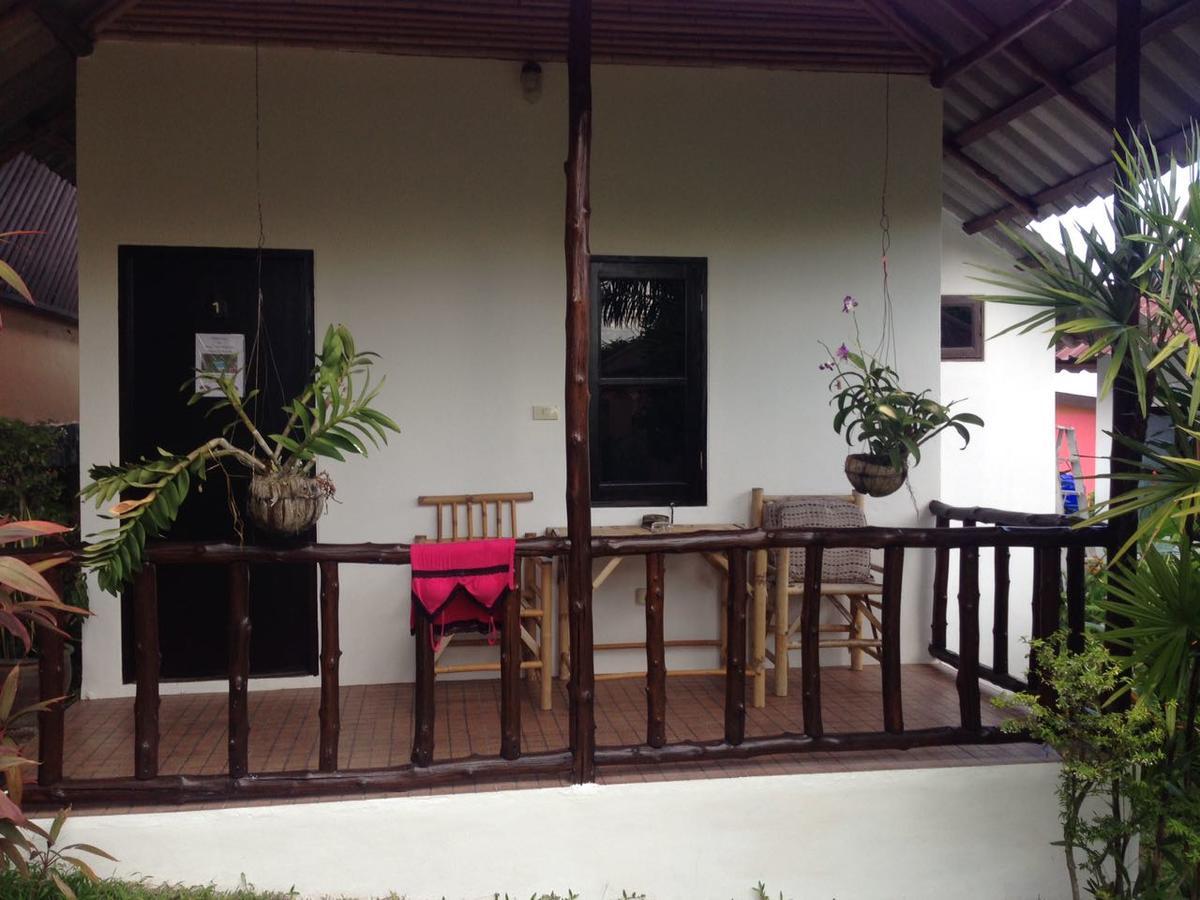 Bee Nat Garden Resort Bang Rak Beach  Exterior foto