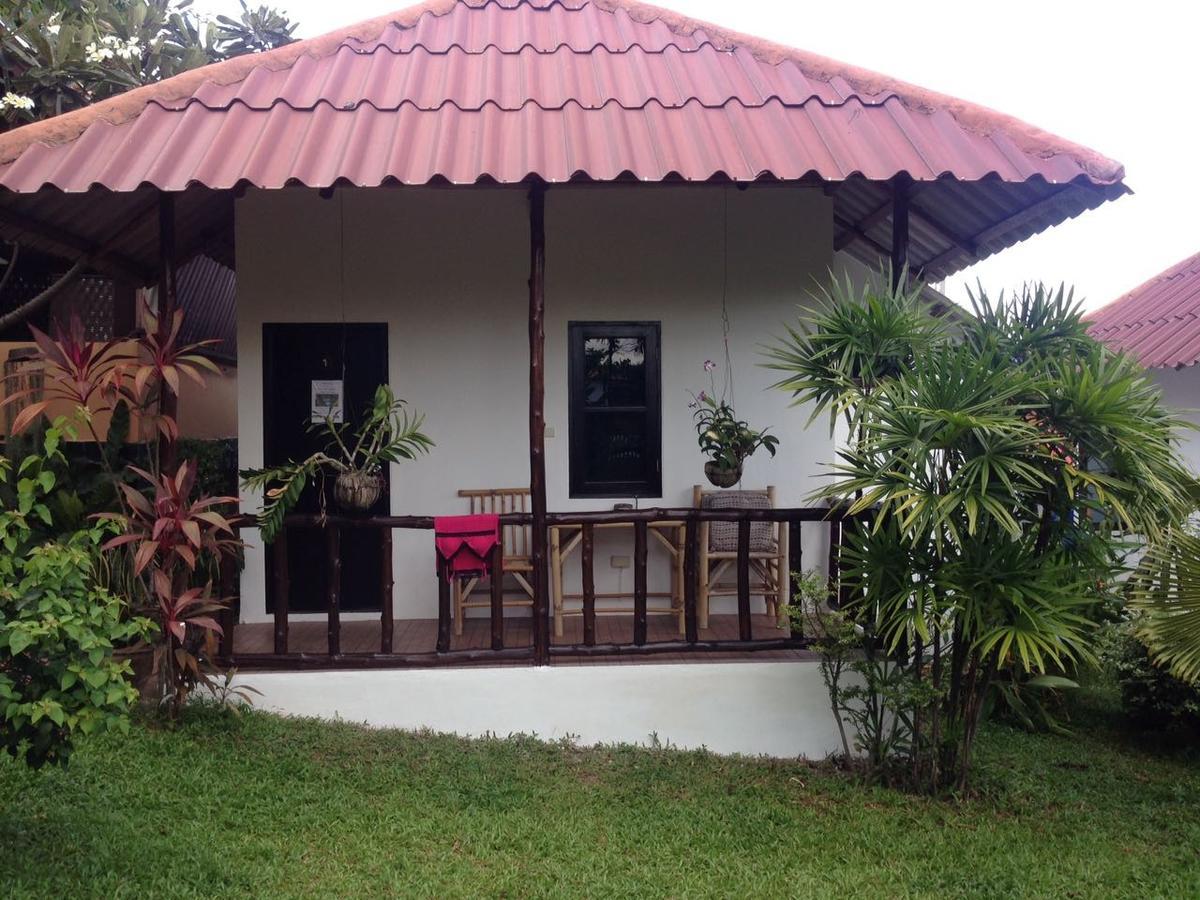 Bee Nat Garden Resort Bang Rak Beach  Exterior foto